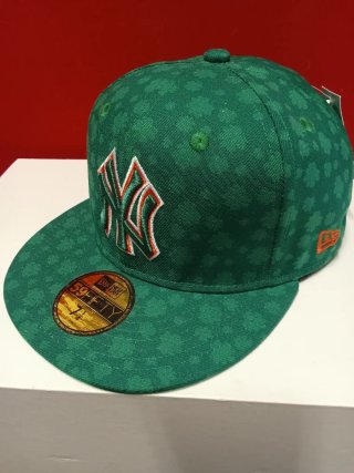 Gorra New Era 59FIFTY Verde Talla 7.1/4