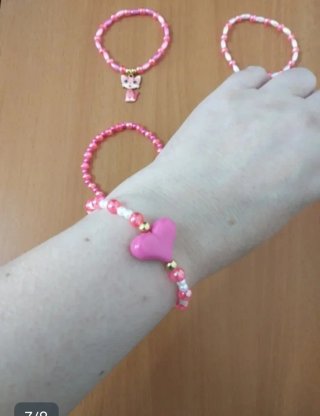 Lote 5 pulseras elásticas de 19 cm con gatitos