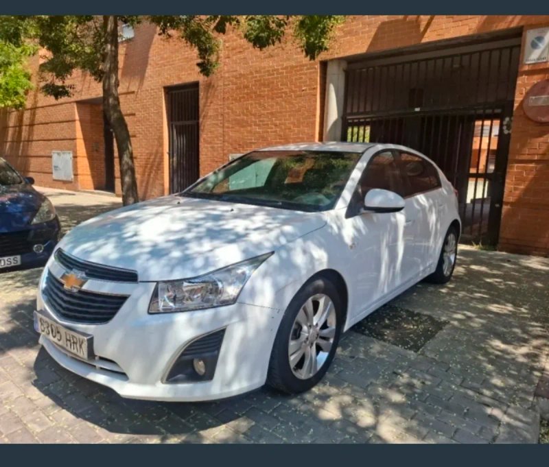 Chevrolet Cruze 2013 - foto 1