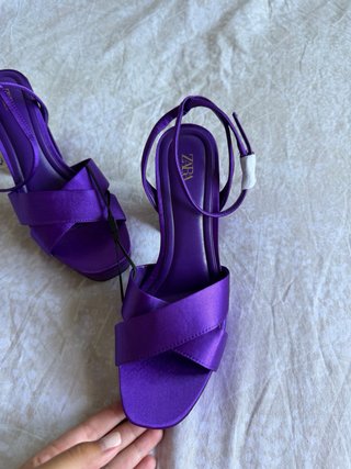 Sandalias Zara Plataforma Moradas Talla 38