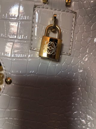 Bolso Loewe Amazonas Cocodrilo Dorado Blanco