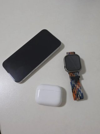 iPhone 17 Pro Max, iWatch 10, AirPods 3 Pro