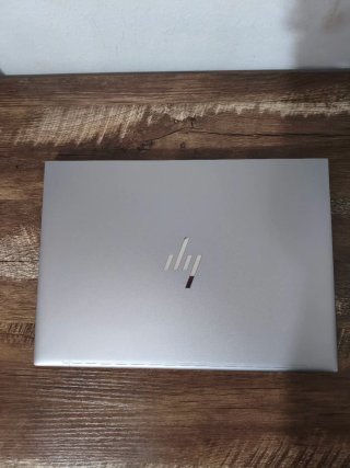 Portátil HP Zbook Firefly 14 G10 i7 13th Gen