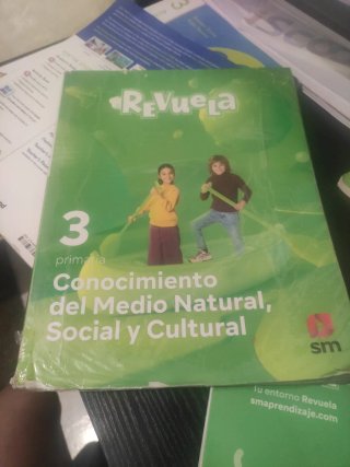 2 libros de reconocimiento del medio de primaria