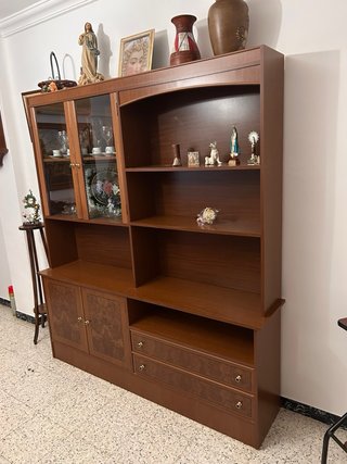 Mueble alacena comedor madera y cristal