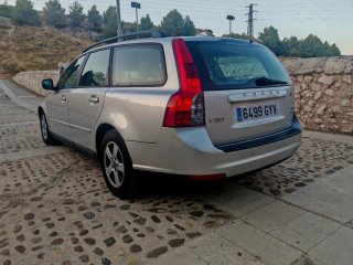 Volvo V50 2010