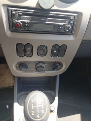 Dacia Sandero 2009
