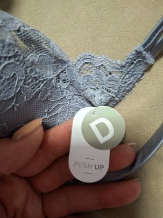Sujetador push up encaje gris 90D