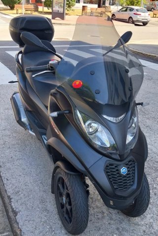 Piaggio MP3 500 Sport Negra