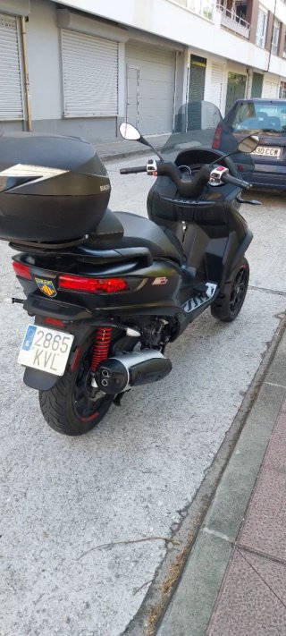 Piaggio MP3 500 Sport Negra