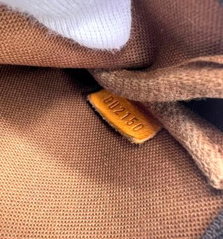 Mini Pochette Louis Vuitton Marrón