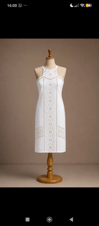 Vestido blanco elegante con encaje