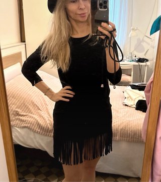 Vestido negro con flecos Talla XS/S