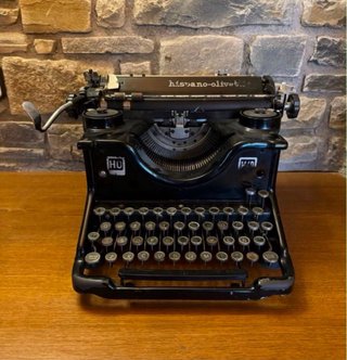 Máquina de escribir Olivetti Hispano-Olivetti