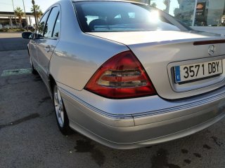 Mercedes-Benz Clase C 2001