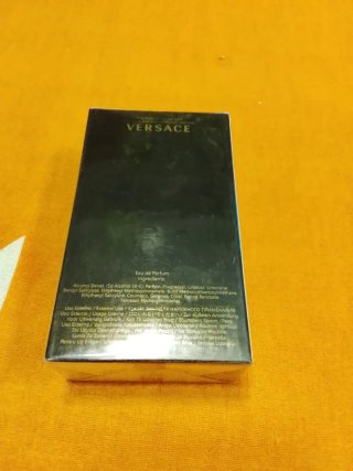 Versace Pour Homme Oud Noir Eau de Parfum
