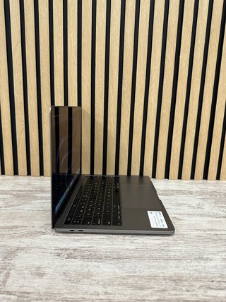 MacBook Pro 13" 2018 TB i7 16GB 1TB