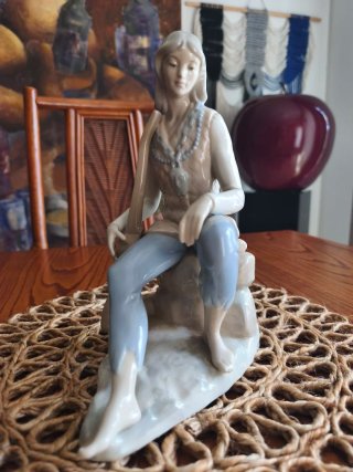 Figura vintage Rosal ( Lladro), Joven Trovador.