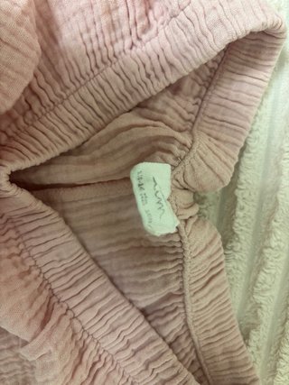 Shorts rosas de tela ligera