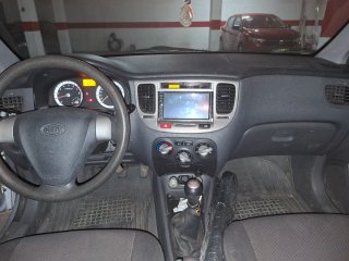 KIA Rio 2005