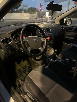 Ford Focus 2010