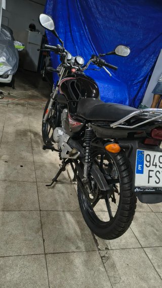 Yamaha YBR 125 Negra