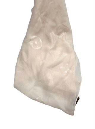 Pañuelo Louis Vuitton Edición Limitada