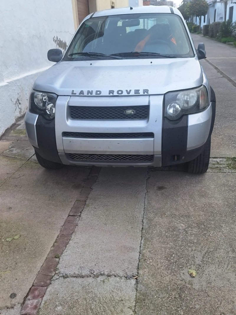 Land Rover Freelander 2004 - foto 1
