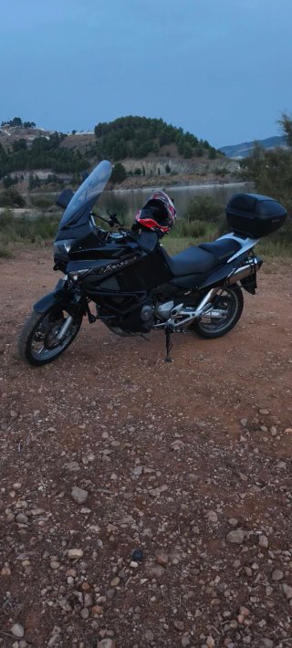 Honda Varadero 1000cc Moto Negra