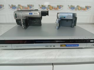 Sony Handycam y DVD 160GB para digitalizar