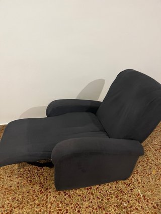 Sillón reclinable de tela gris