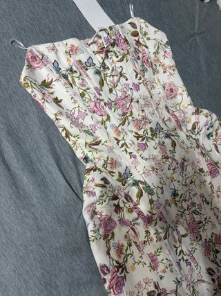Vestido Corsé Flores Zara Viral