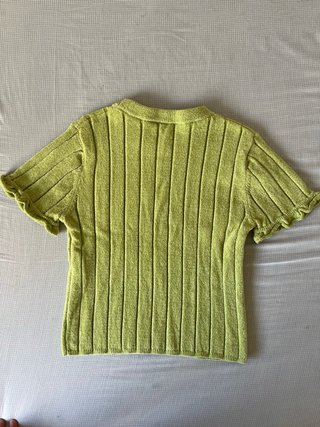 Top Zara verde canalé manga corta