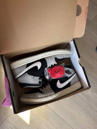 Air Jordan 1 Mid SE Elephant Print