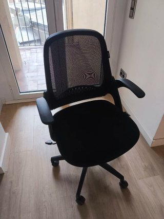 Silla de oficina Hbada negra