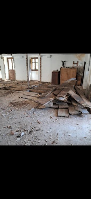 Tablas de suelo de madera desmontamos