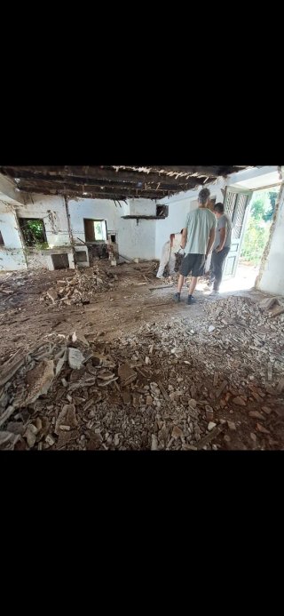 Tablas de suelo de madera desmontamos