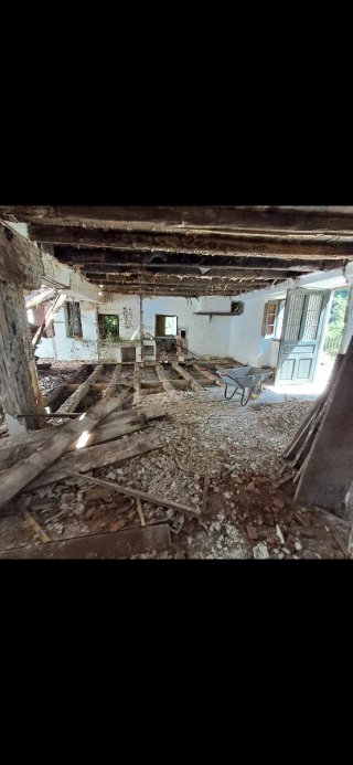 Tablas de suelo de madera desmontamos