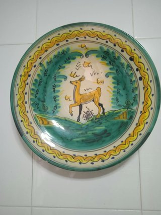 Plato decorativo pintado a mano ciervo