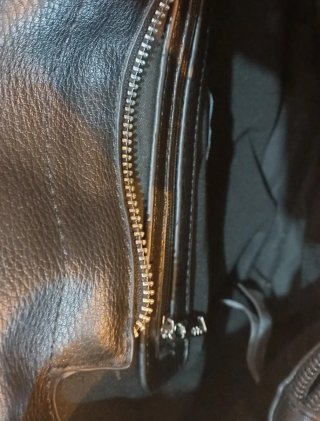 Mochila Negra Cuero Sintético