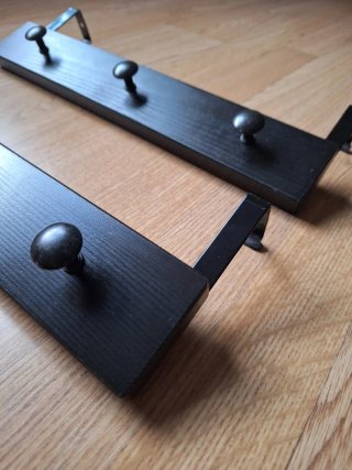 Percheros de madera