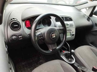 Seat 5p0854321e torpedo altea 2.0 tdi mt 232626