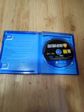 PS4 Guitar Hero Live (no negociable)