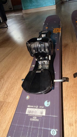Esquís Rossignol Sassy 7 / fijaciones Salomon Z10