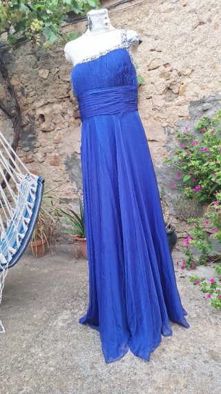 Vestido de fiesta azul