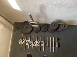 Juego de pesas y mancuernas