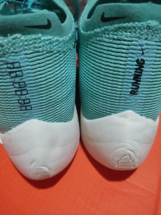 Nike ZoomX Vaporfly Next 2