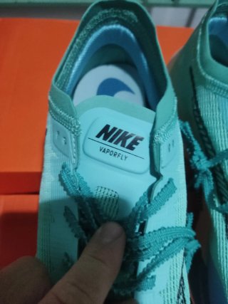 Nike ZoomX Vaporfly Next 2