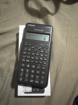 Calculadora Casio fx-82MS