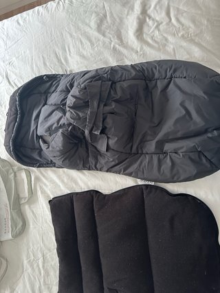 Saco Bugaboo High Performance Footmuff - 2 fundas